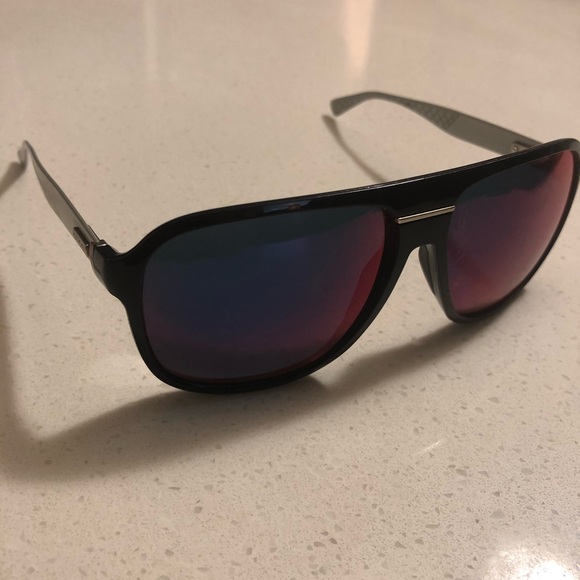 Gucci Polarized Sunglasses - Picture 1 of 8